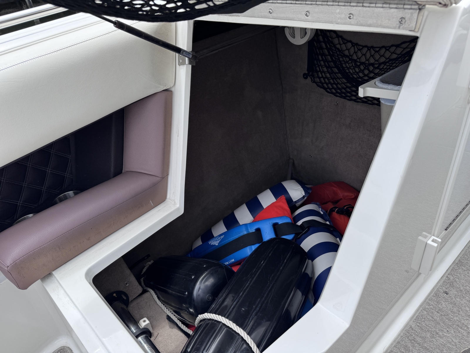 29ft Cobalt Yacht For Sale