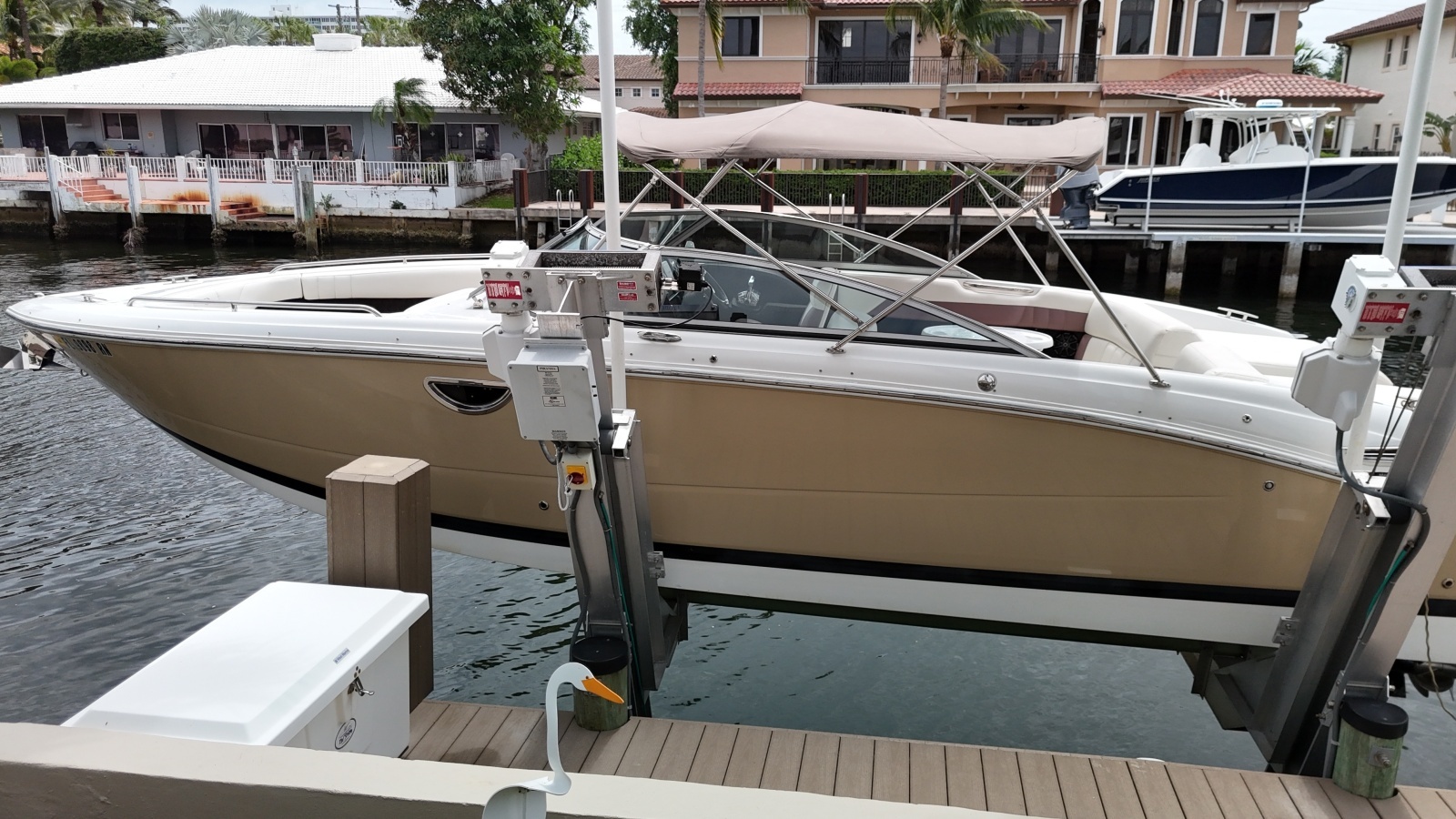 29ft Cobalt Yacht For Sale