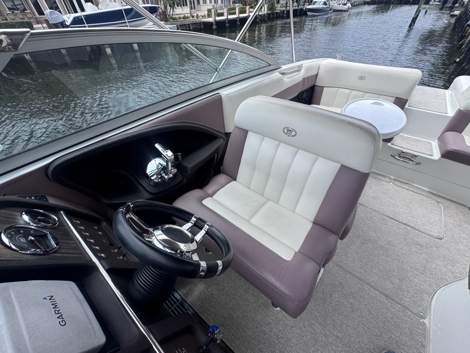 29ft Cobalt Yacht For Sale