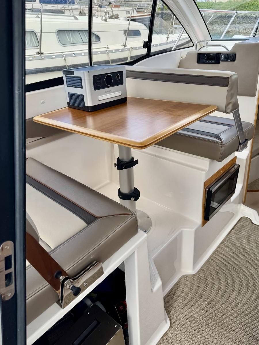 Noor Horizons 24ft Cutwater Yacht For Sale