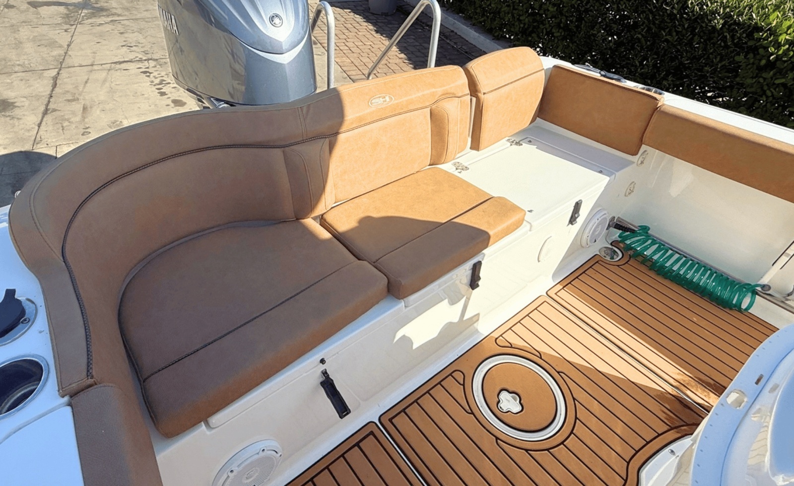 22ft Sea Hunt Yacht For Sale