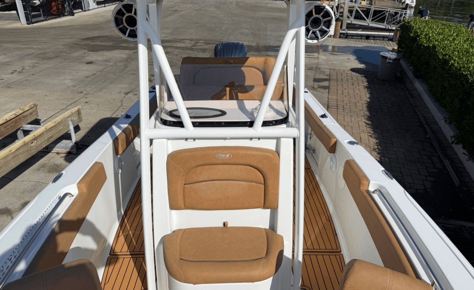 22ft Sea Hunt Yacht For Sale