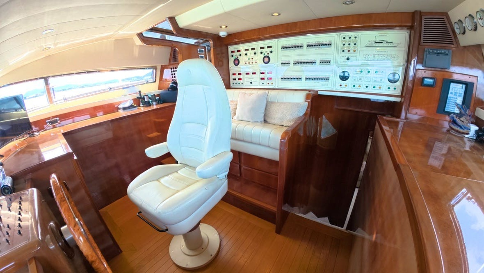 NORTHSTAR I 102ft Falcon Yacht For Sale