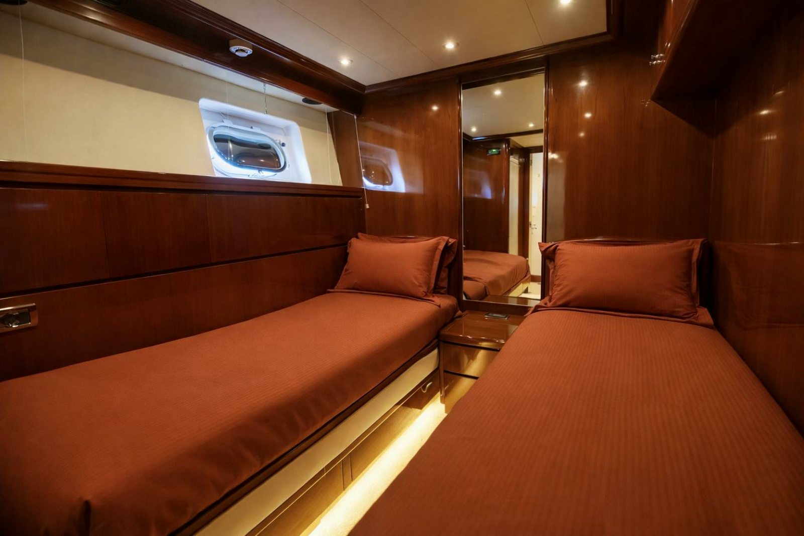 NORTHSTAR I 102ft Falcon Yacht For Sale