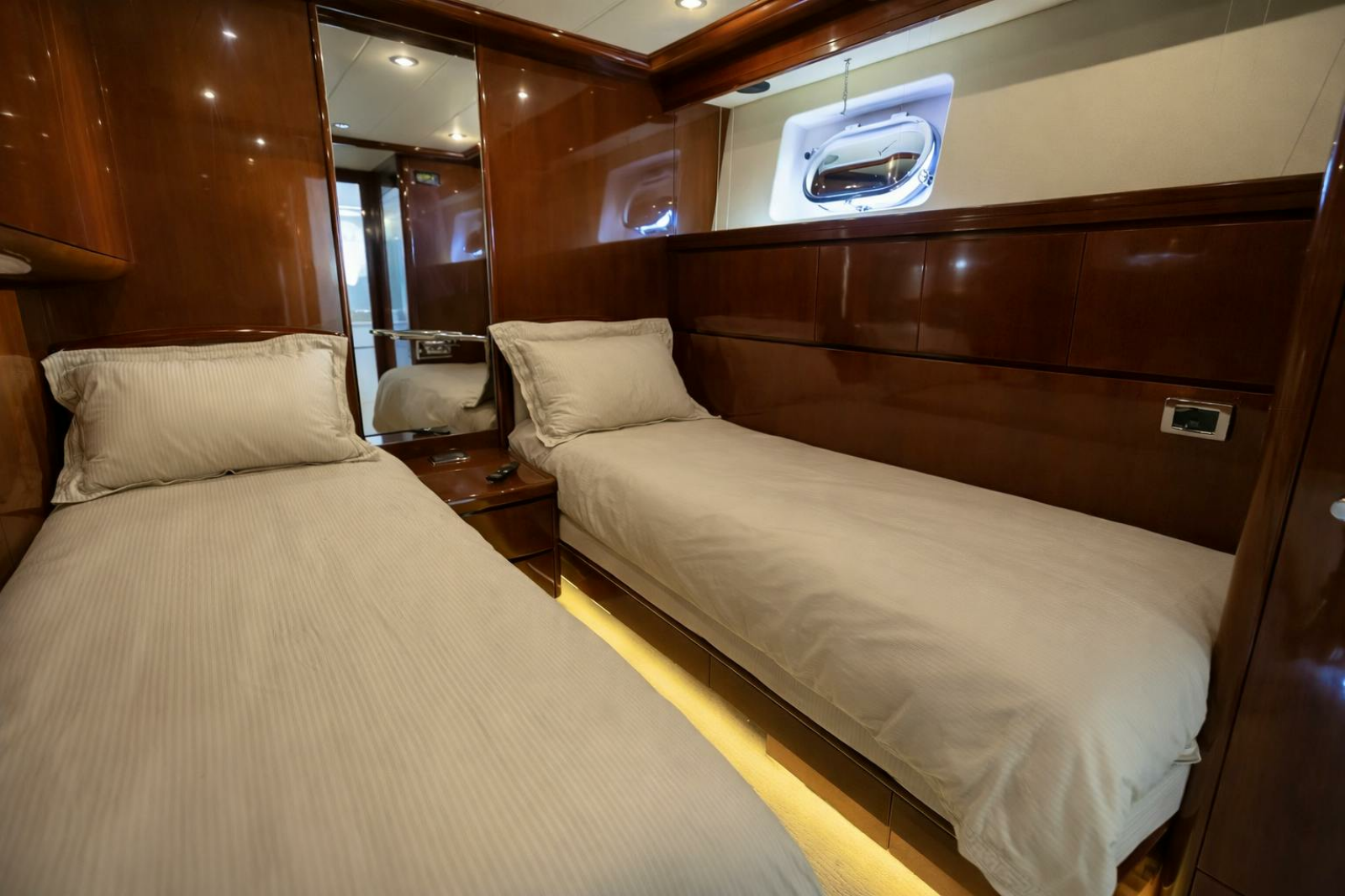 NORTHSTAR I 102ft Falcon Yacht For Sale