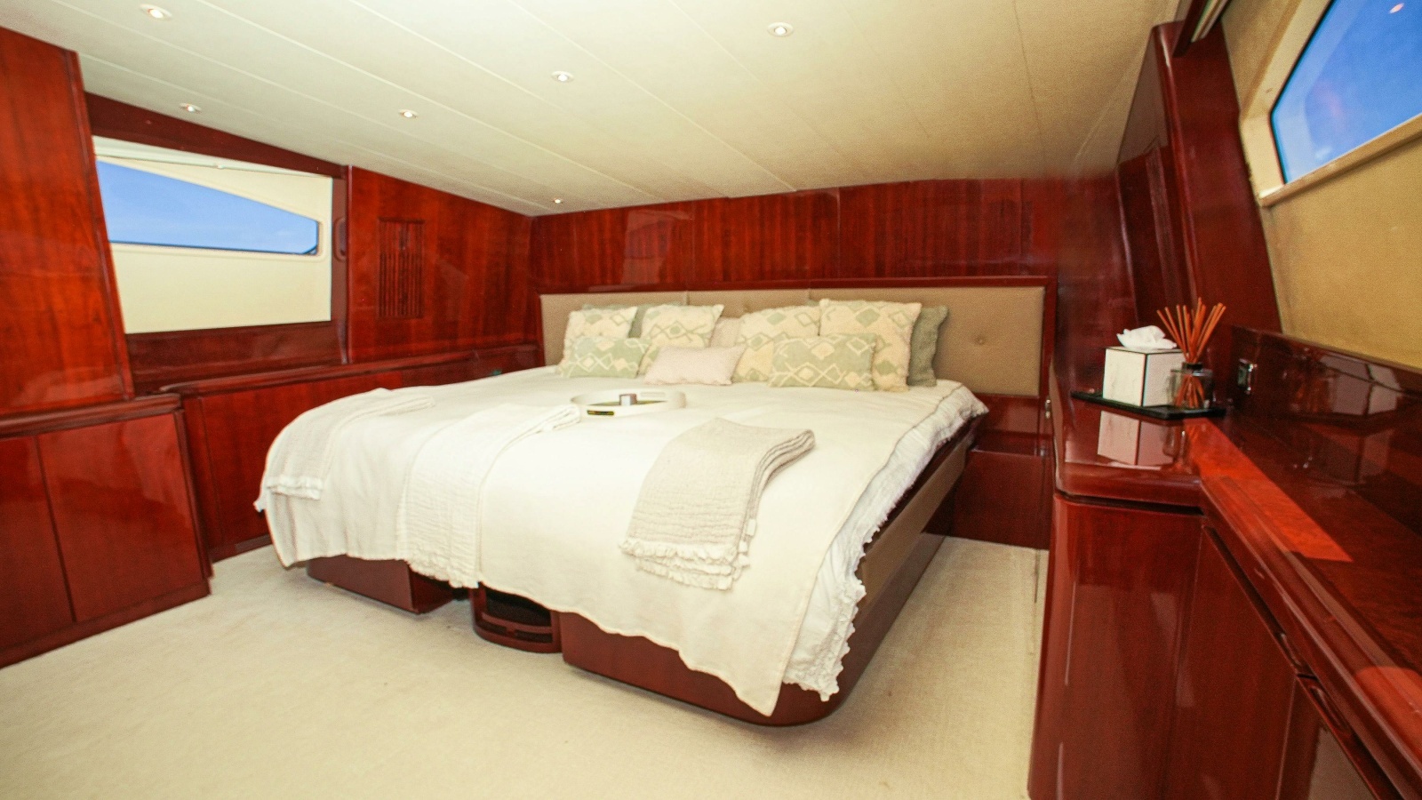 NORTHSTAR I 102ft Falcon Yacht For Sale