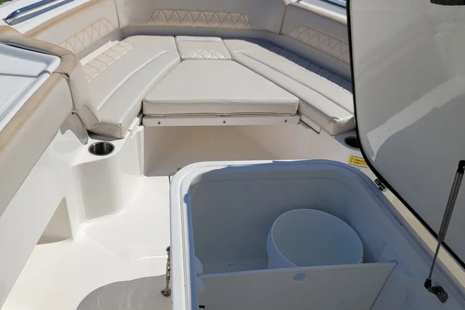 28ft Blue Wave Yacht For Sale