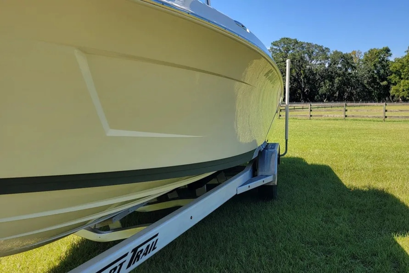 28ft Blue Wave Yacht For Sale