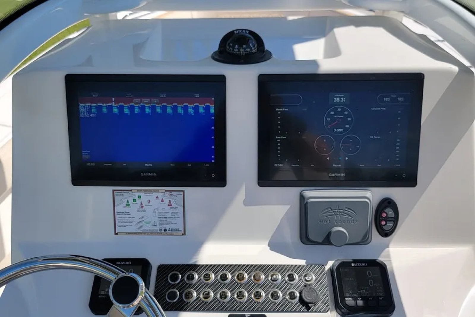 28' 2021 Blue Wave 2800 Makaira