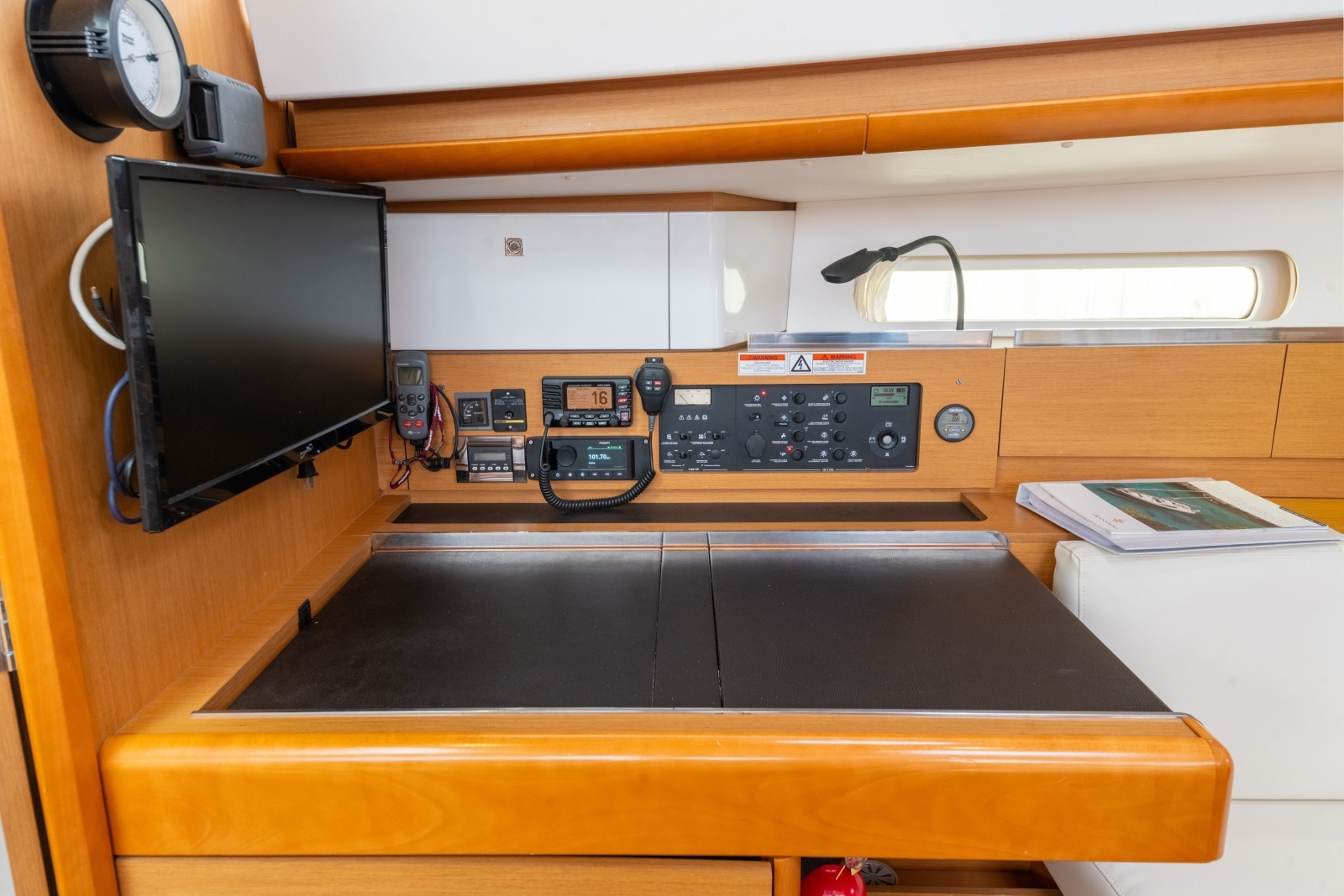 2015 Jeanneau 41 DS