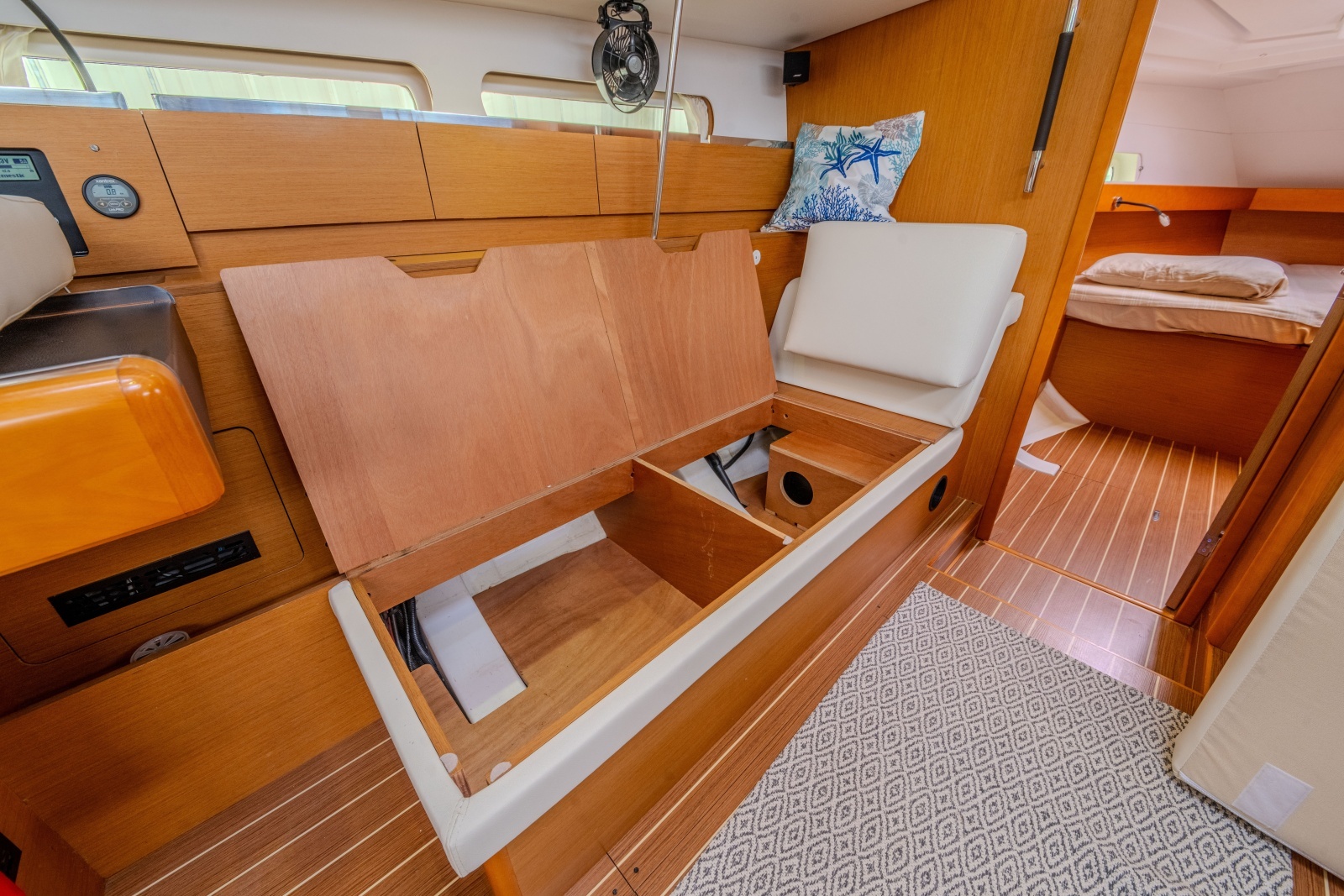 2015 Jeanneau 41 DS