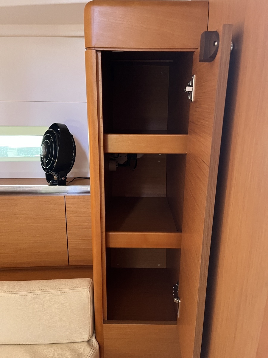 Rascal 41ft Jeanneau Yacht For Sale