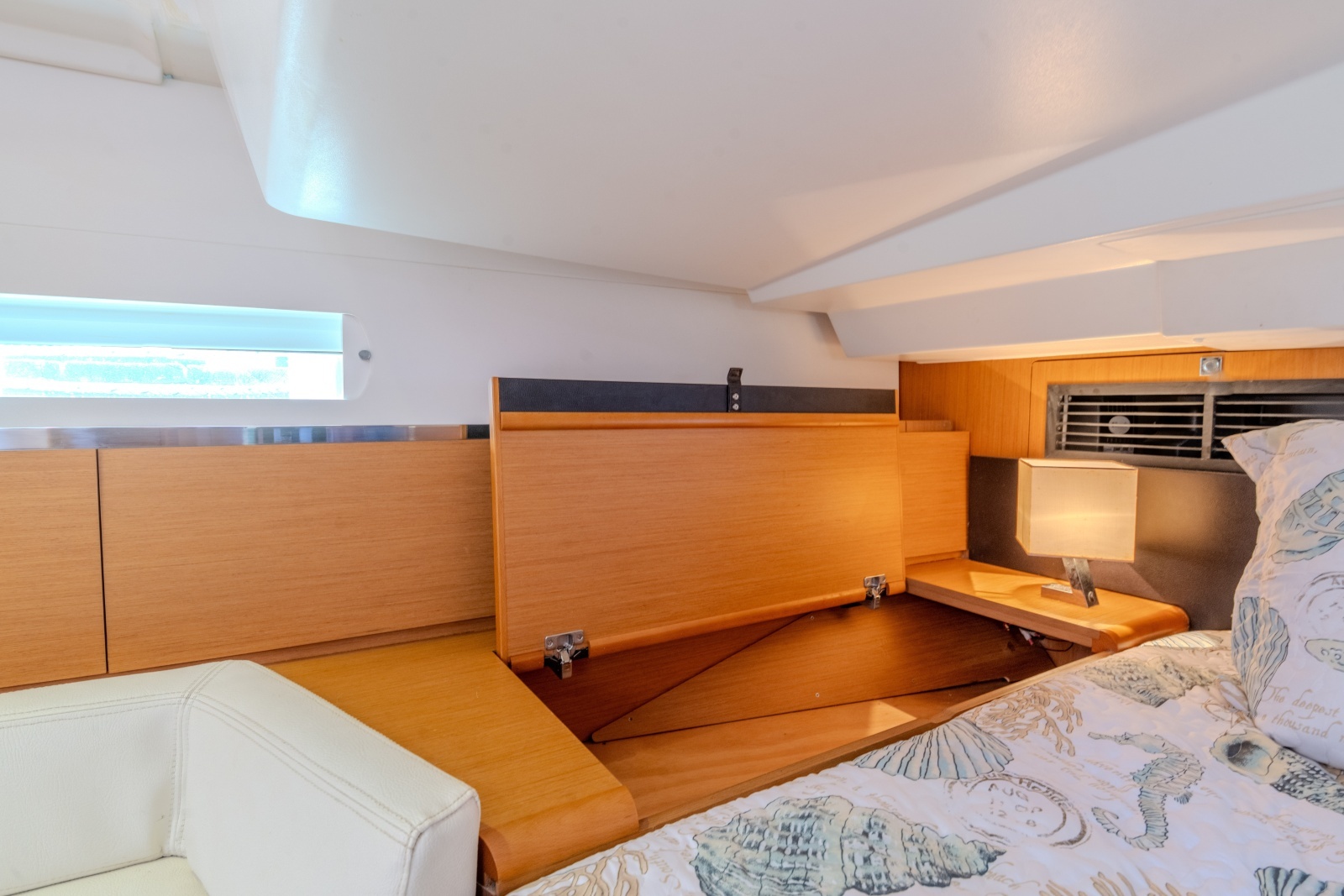 2015 Jeanneau 41 DS