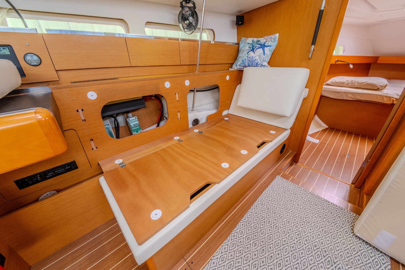 2015 Jeanneau 41 DS