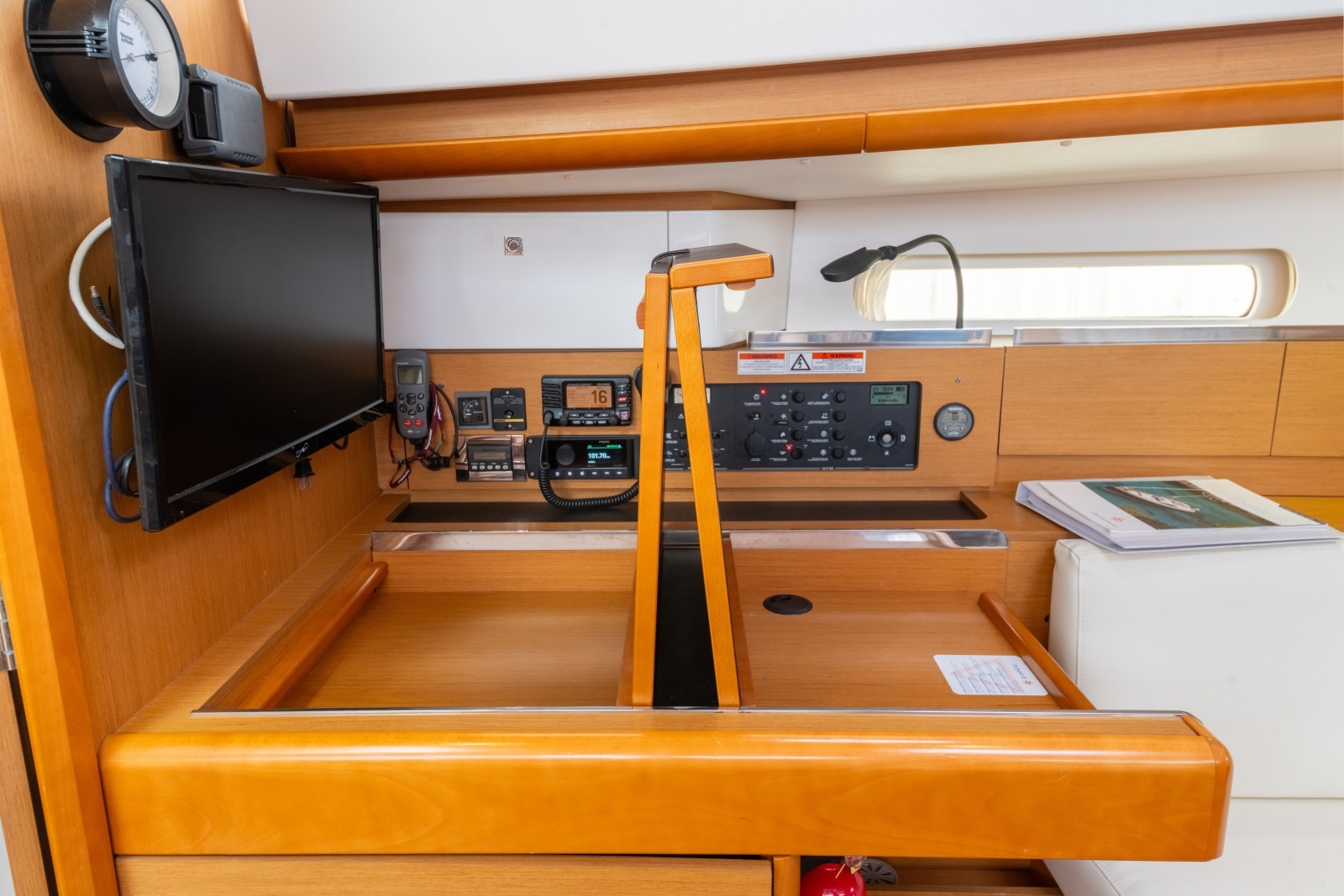 2015 Jeanneau 41 DS