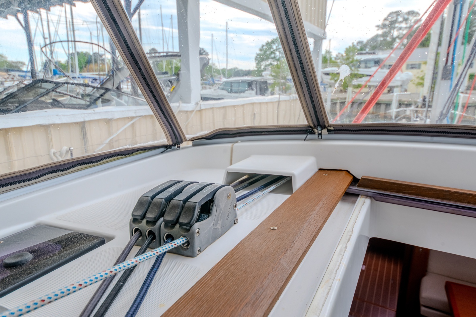 2015 Jeanneau 41 DS