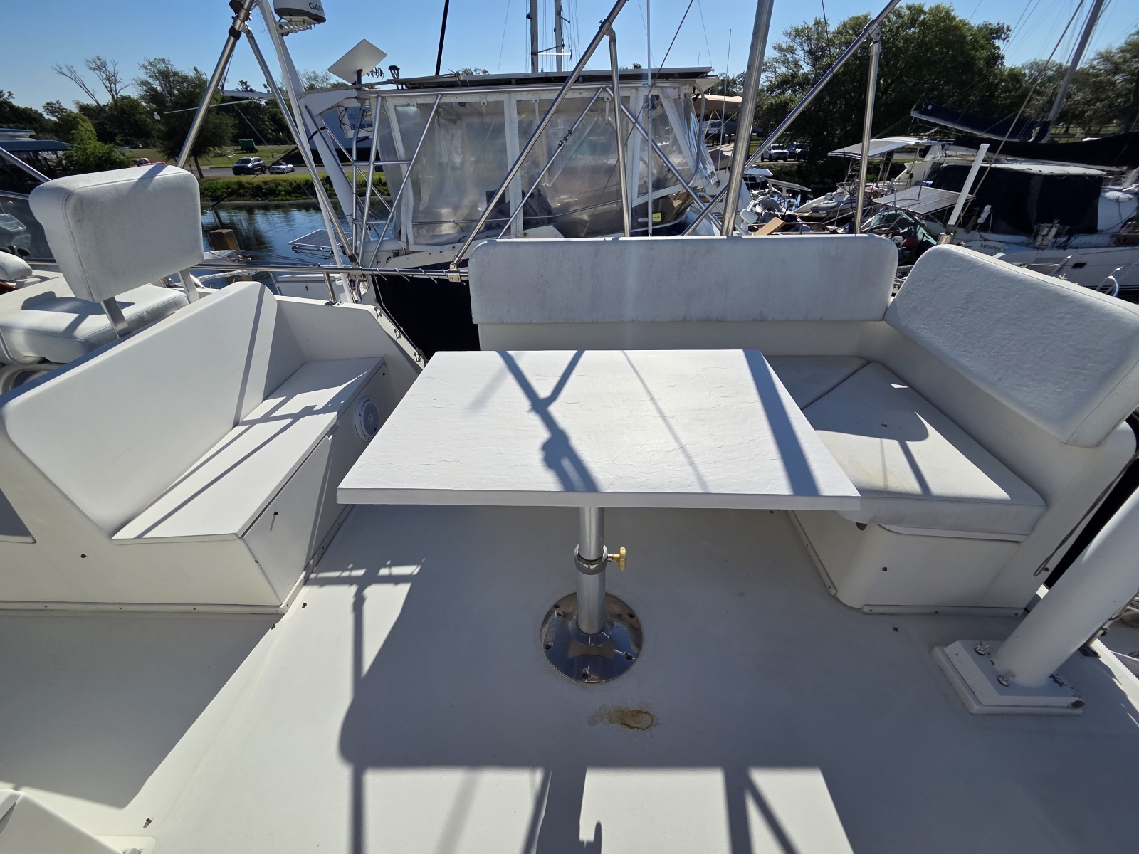 46' 1989 Grand Banks Classic 46