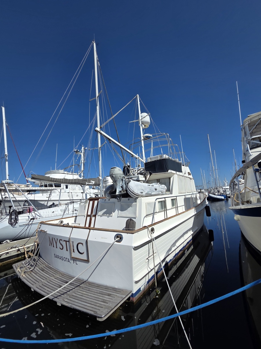46' 1989 Grand Banks Classic 46