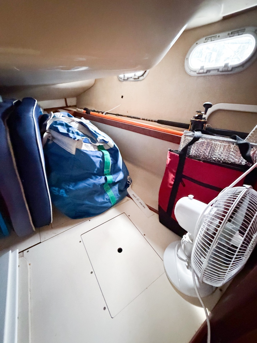 1996 Hunter 430