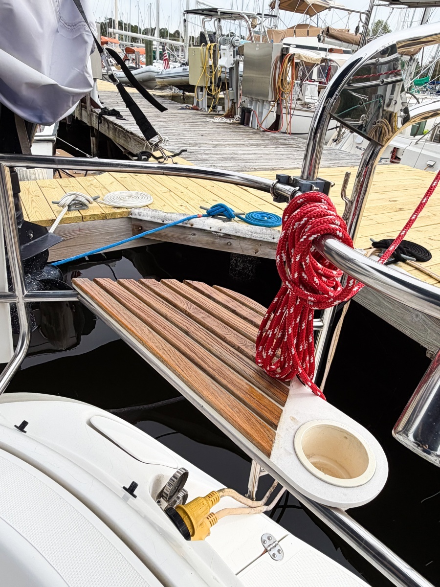 KUZON 43ft Hunter Yacht For Sale