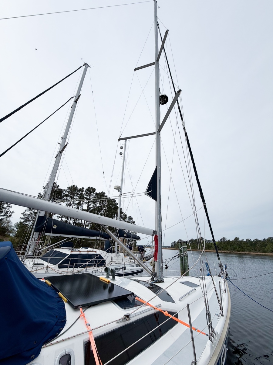 KUZON 43ft Hunter Yacht For Sale