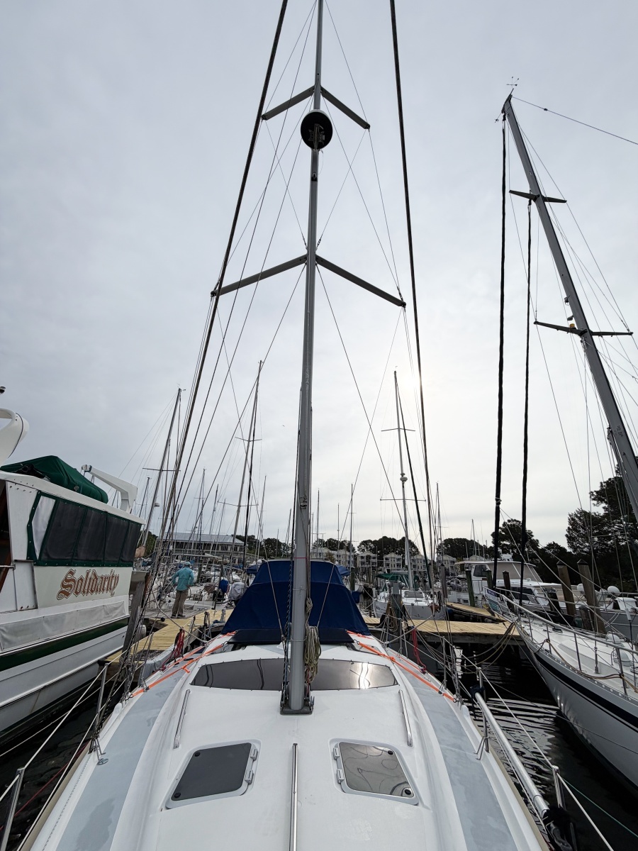 KUZON 43ft Hunter Yacht For Sale