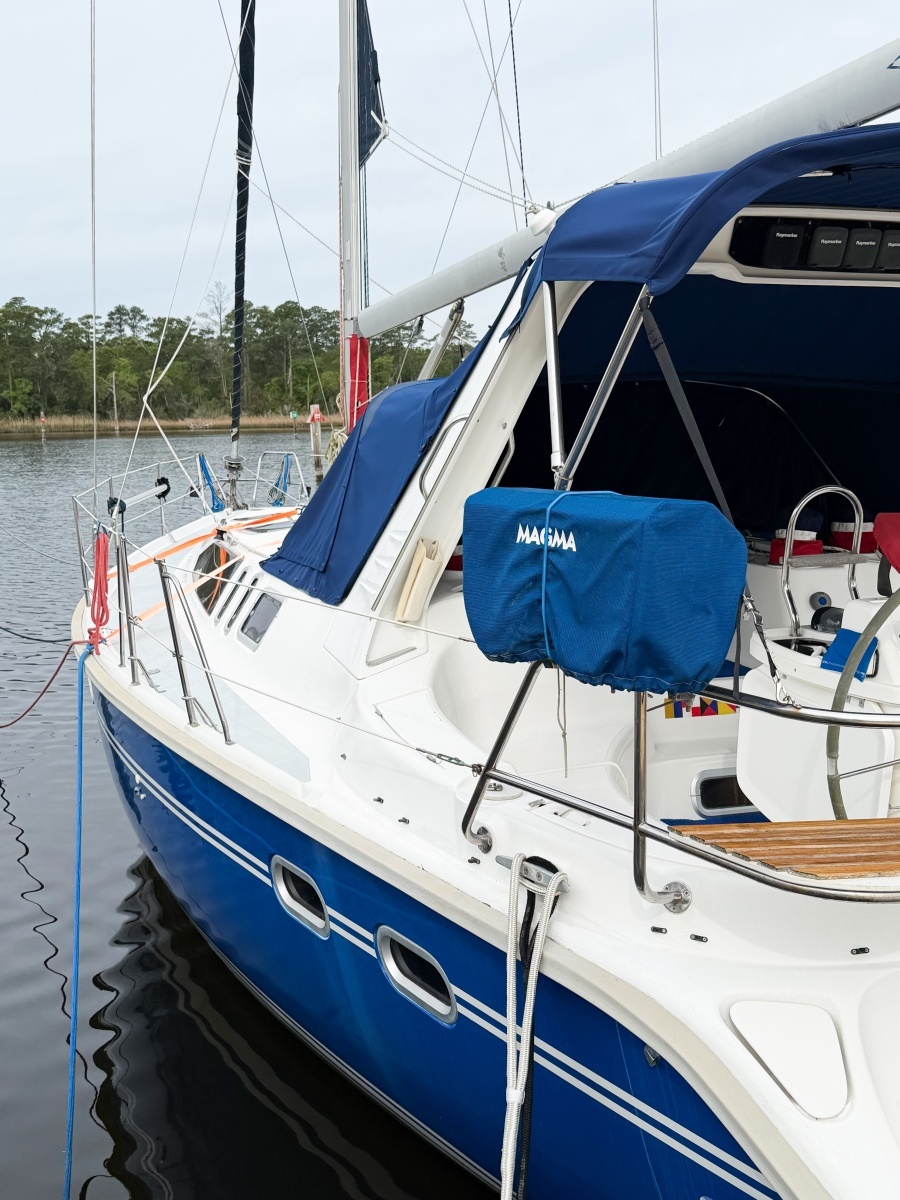 KUZON 43ft Hunter Yacht For Sale