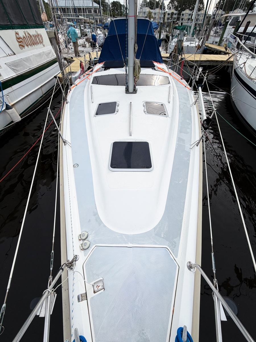 KUZON 43ft Hunter Yacht For Sale