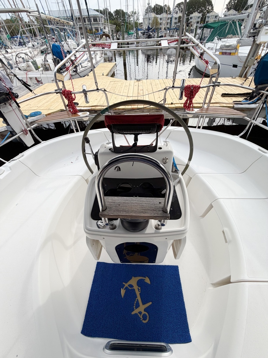 KUZON 43ft Hunter Yacht For Sale