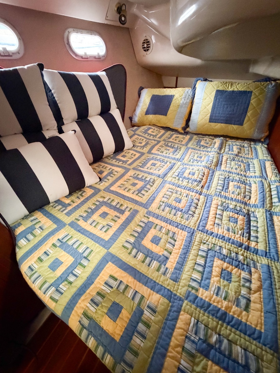 KUZON 43ft Hunter Yacht For Sale
