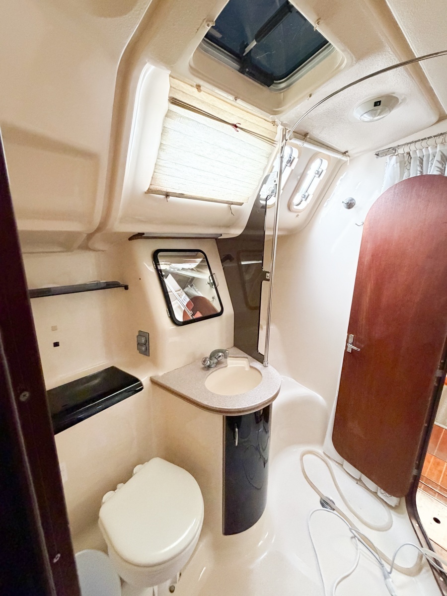 KUZON 43ft Hunter Yacht For Sale