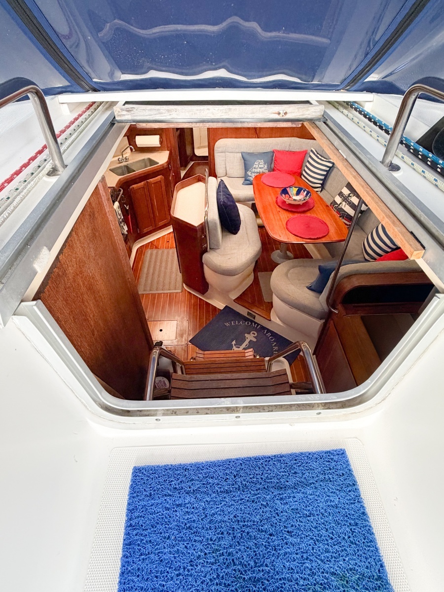 KUZON 43ft Hunter Yacht For Sale