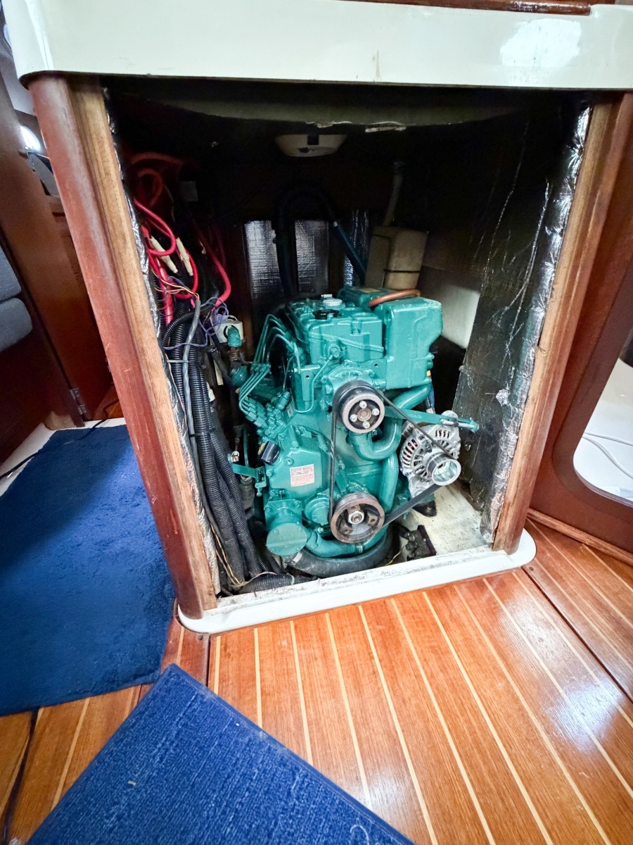 KUZON 43ft Hunter Yacht For Sale
