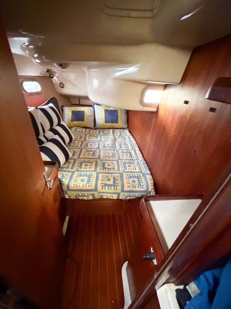 KUZON 43ft Hunter Yacht For Sale