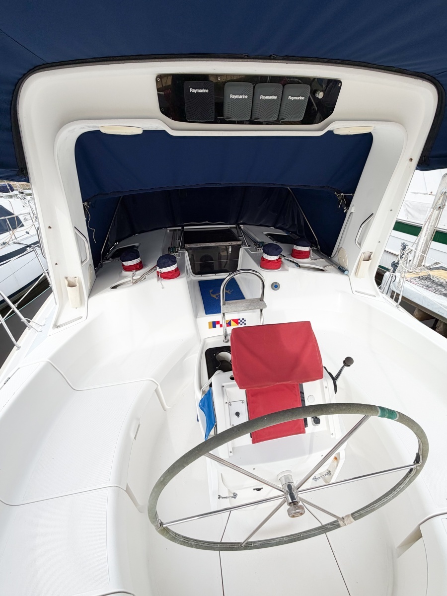 KUZON 43ft Hunter Yacht For Sale