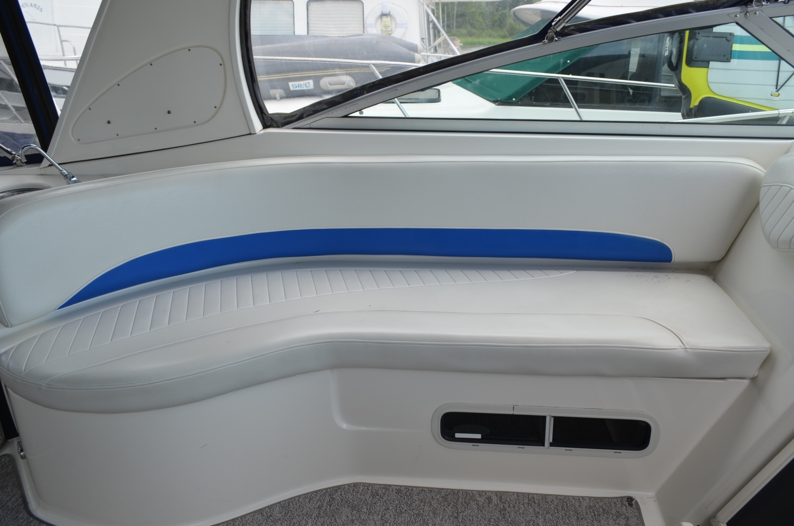 35ft Bayliner Yacht For Sale