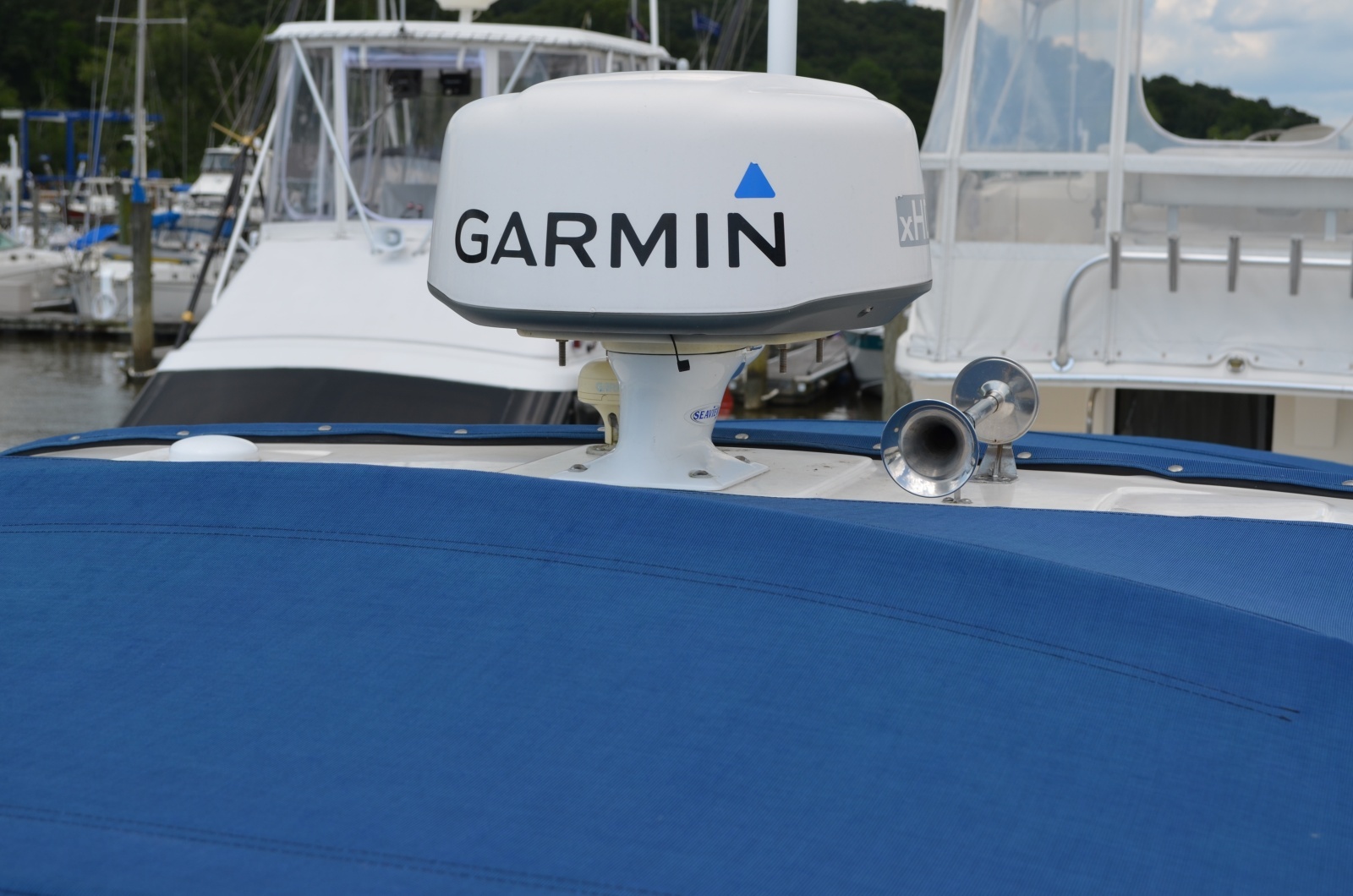 35ft Bayliner Yacht For Sale