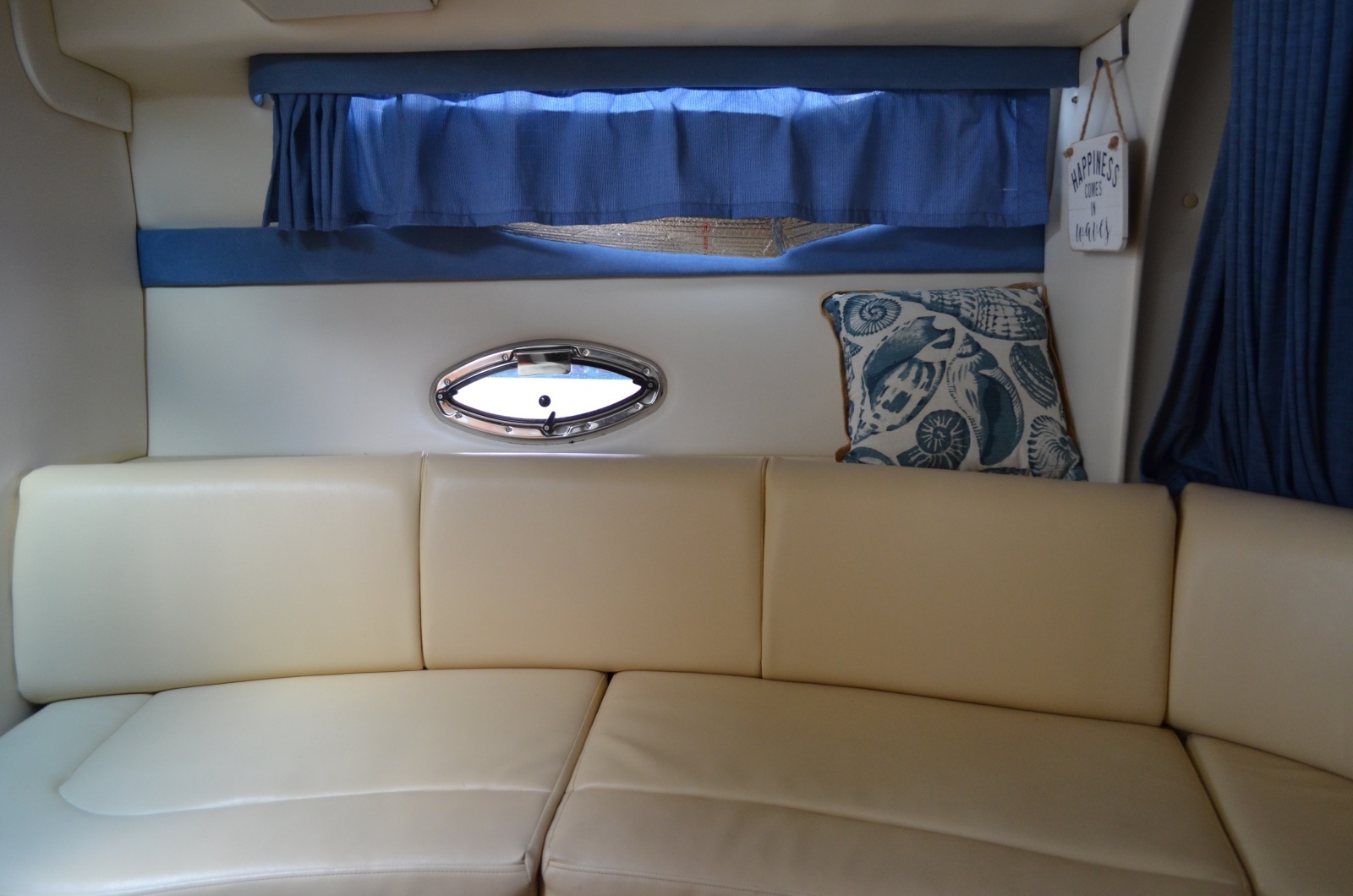 35ft Bayliner Yacht For Sale