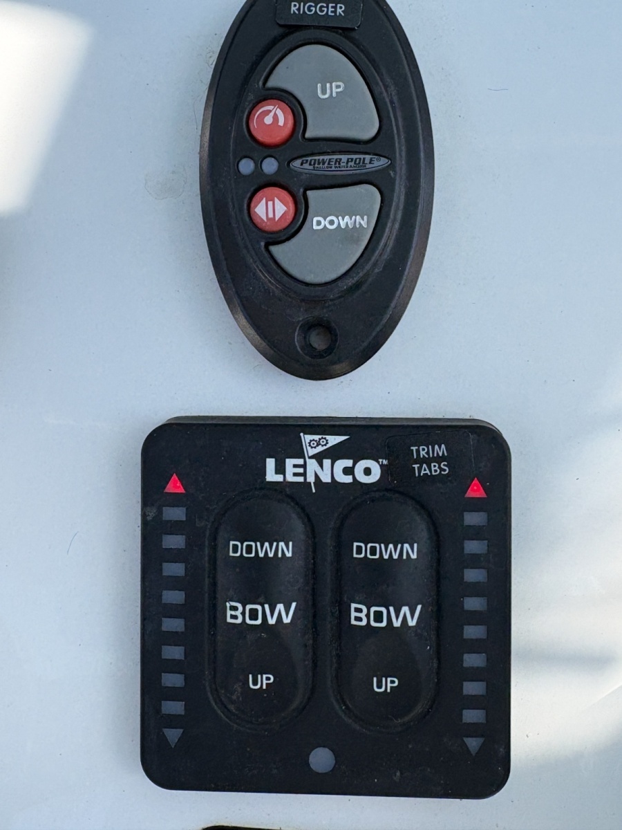 22' 2018 Sea Hunt 225 Ultra