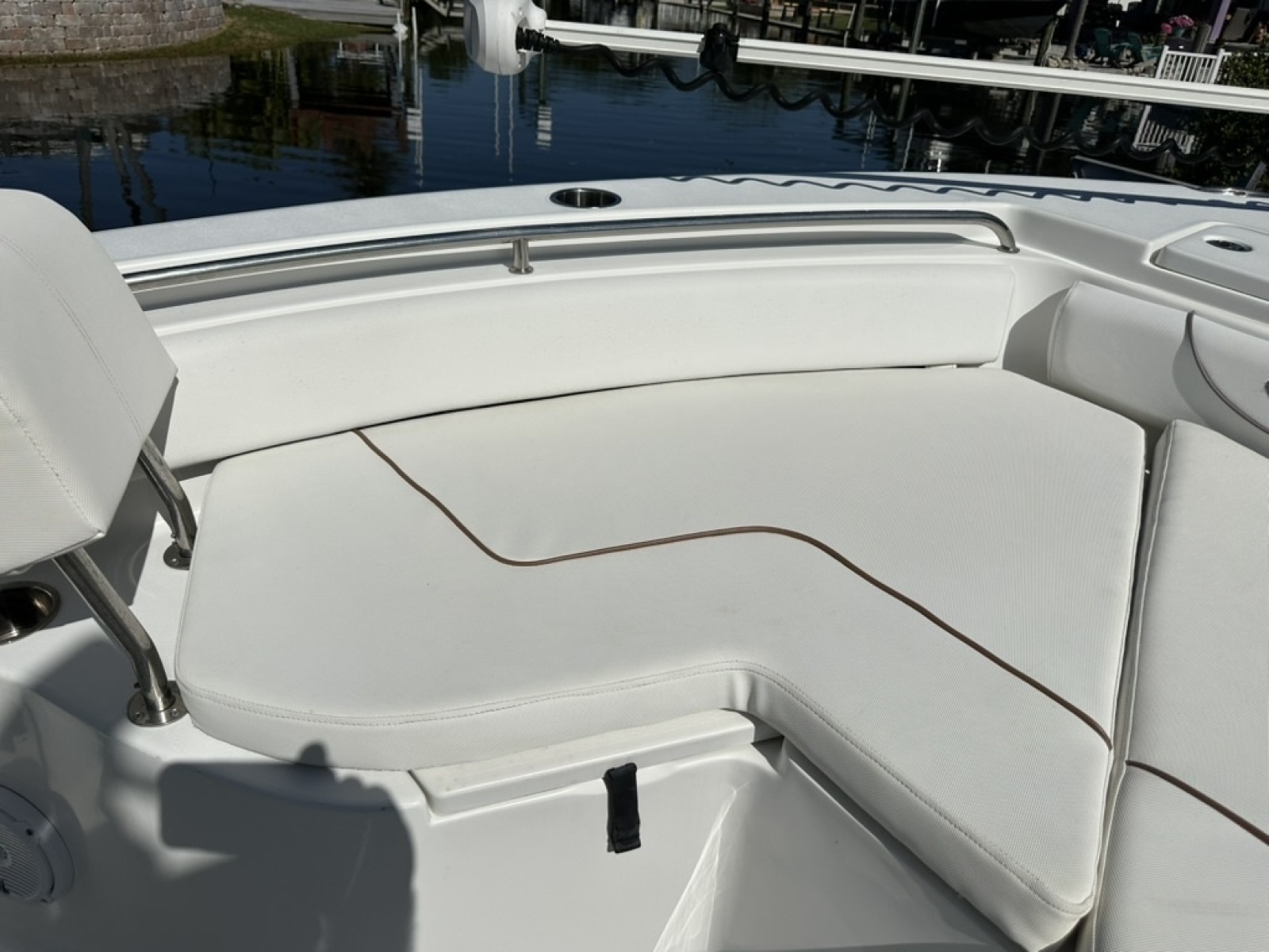 2018 Sea Hunt 225 Ultra
