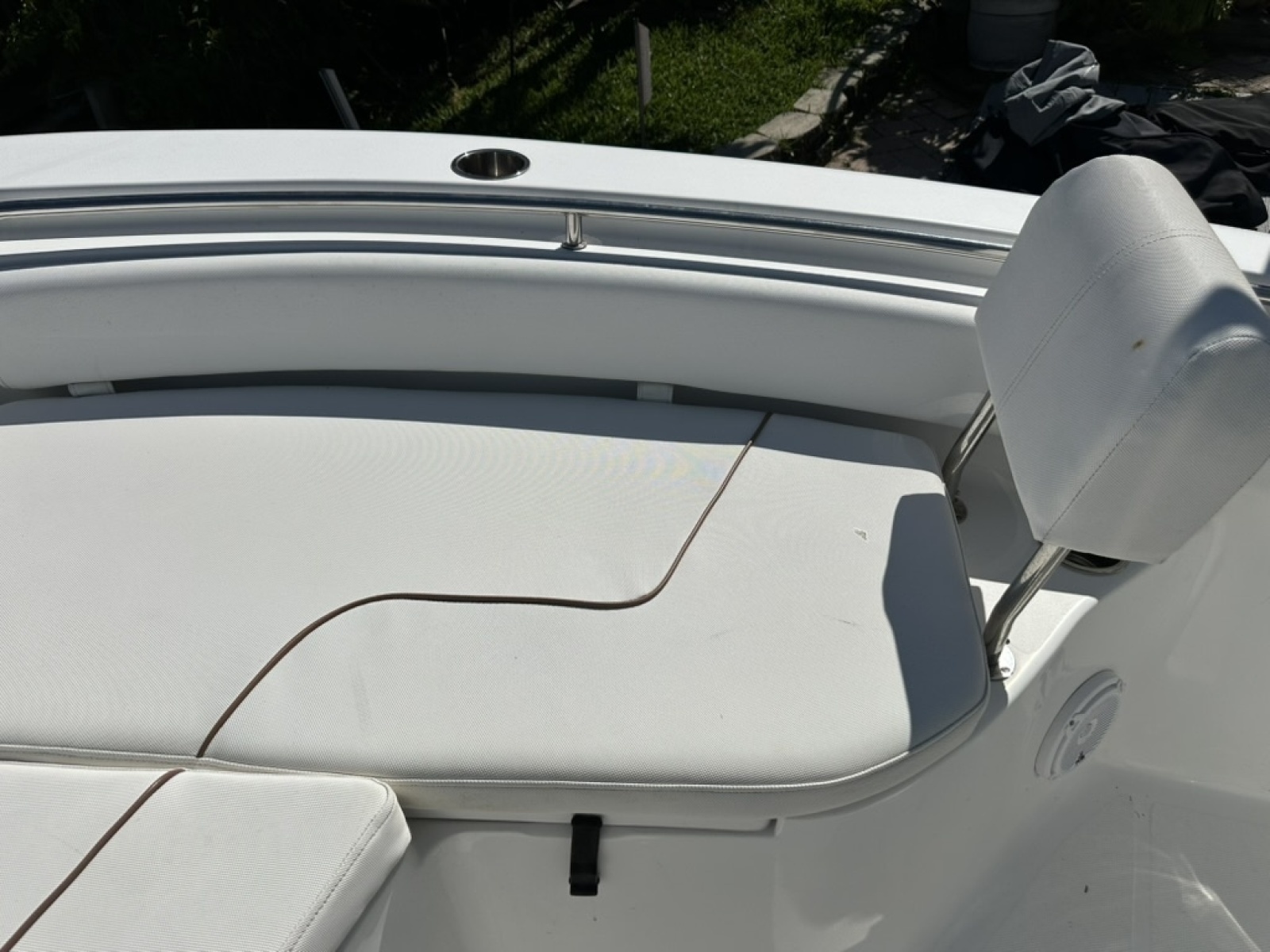 2018 Sea Hunt 225 Ultra