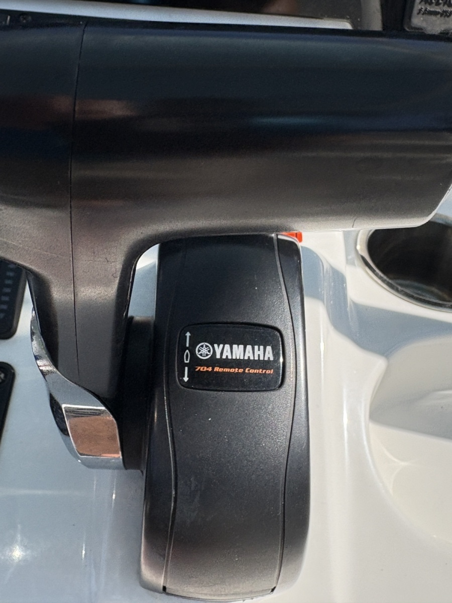 22' 2018 Sea Hunt 225 Ultra