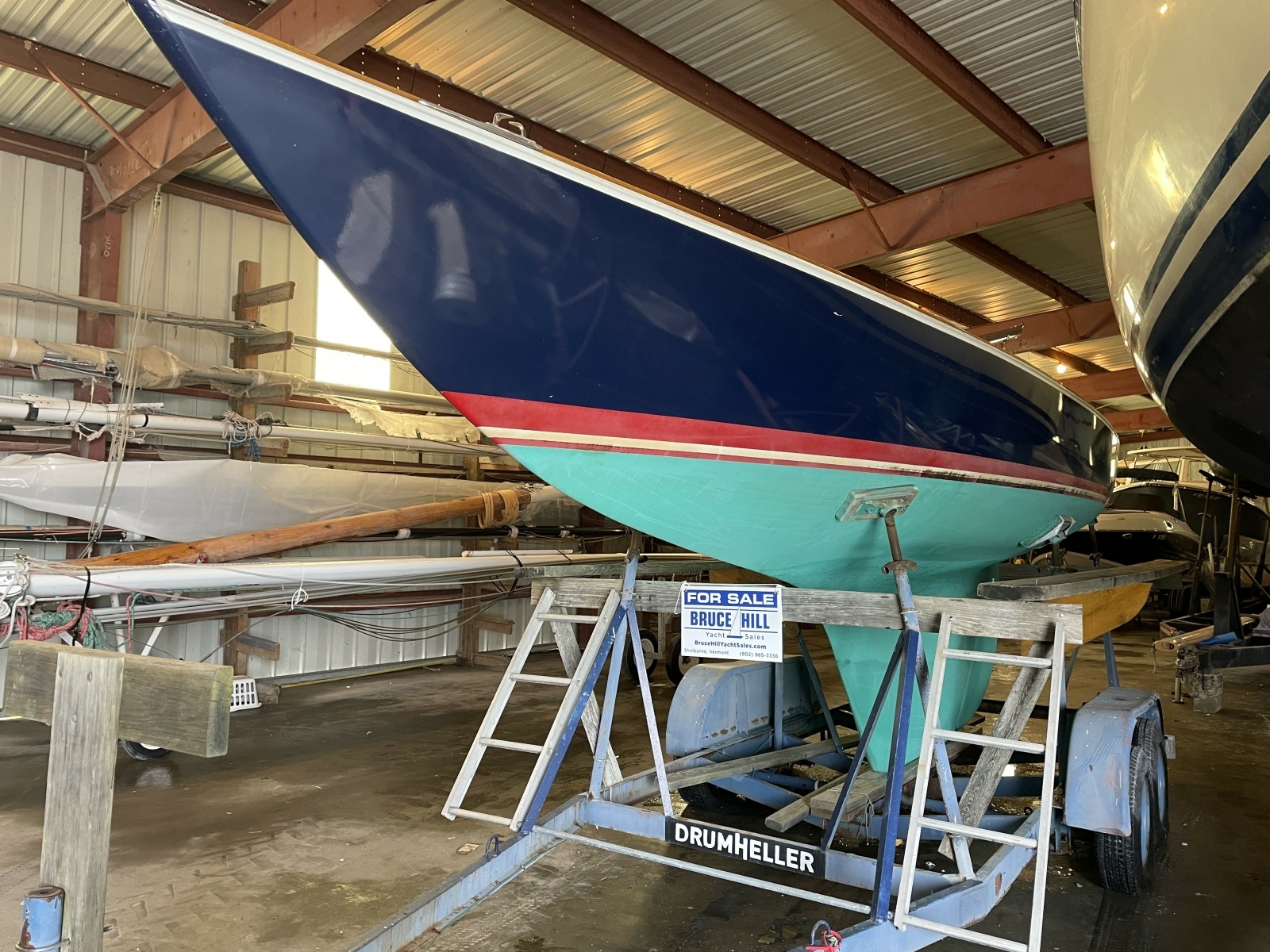 WILLOW 30ft Chris Craft Yacht For Sale