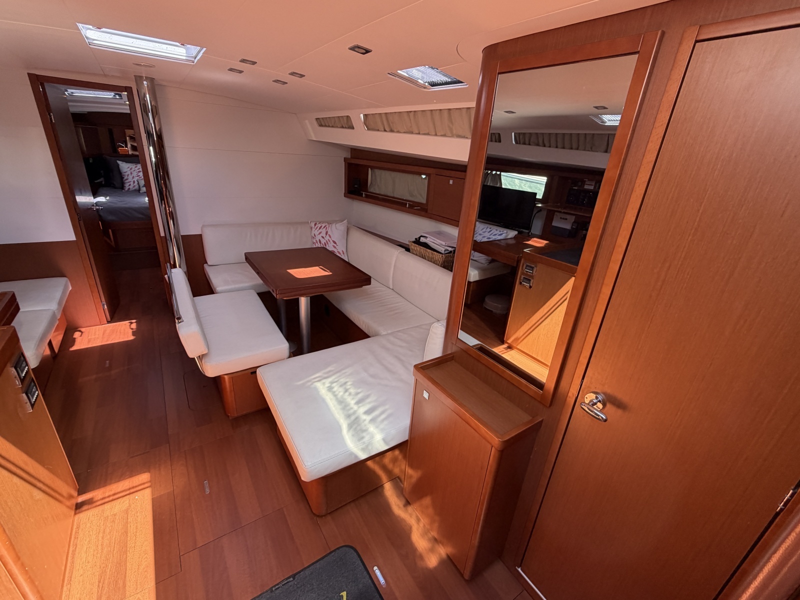 Pleiades 48ft Beneteau Yacht For Sale
