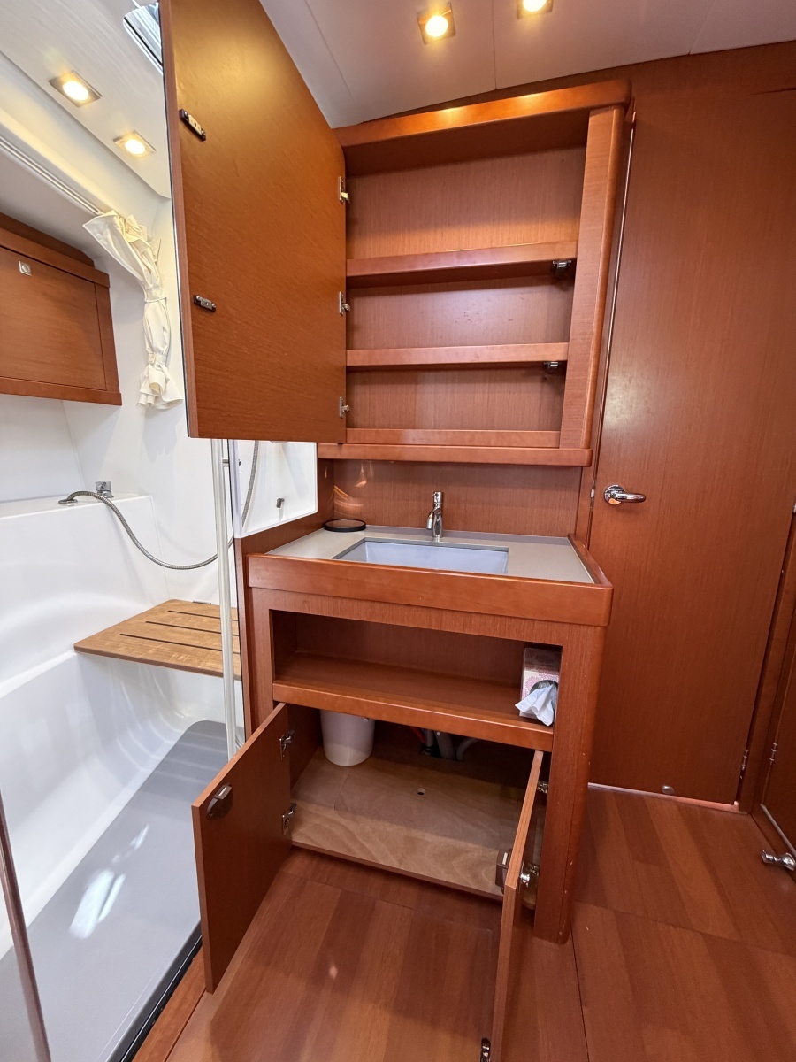 Pleiades 48ft Beneteau Yacht For Sale