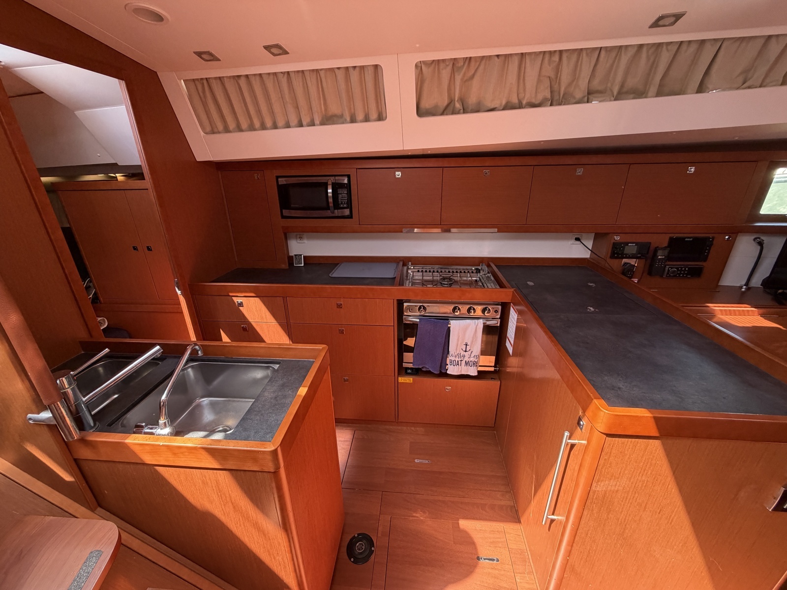Pleiades 48ft Beneteau Yacht For Sale