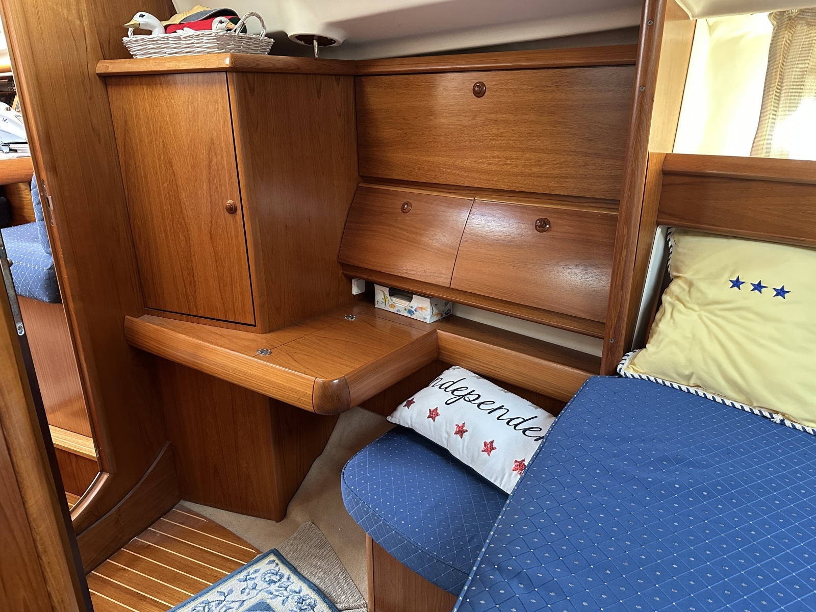 2003 Jeanneau 40 DS