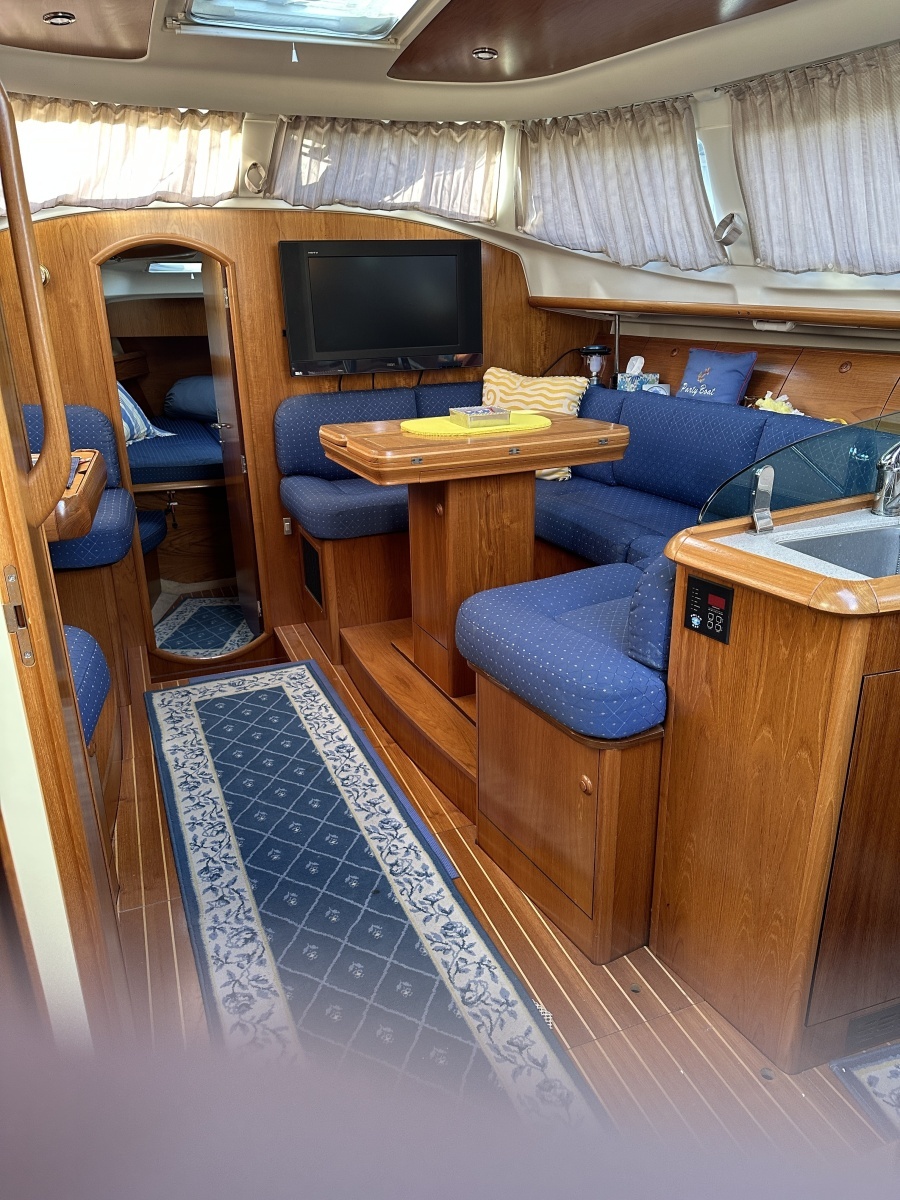 2003 Jeanneau 40 DS