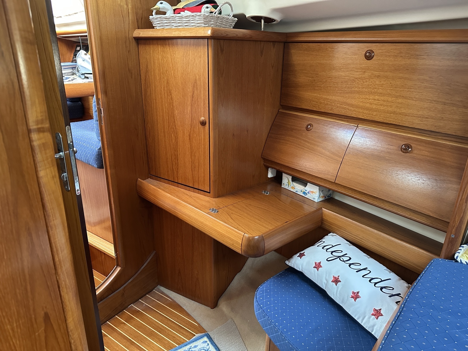 2003 Jeanneau 40 DS