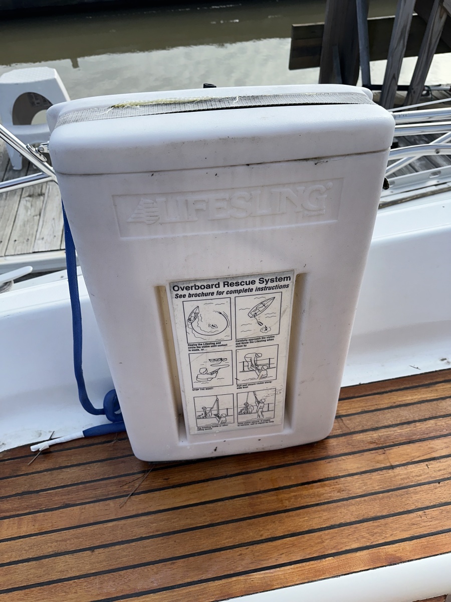 2003 Jeanneau 40 DS